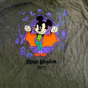 Disney parks, Mickey’s not so scary Halloween party T-shirt‎ 2023, NWT s S & L